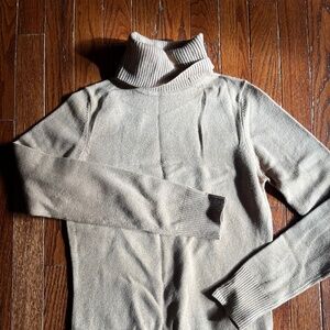 French connection small turtleneck